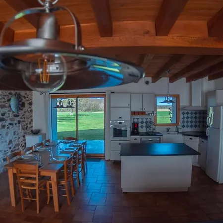 L'albatros A 15 Min Du Puy Du Fou Holiday home