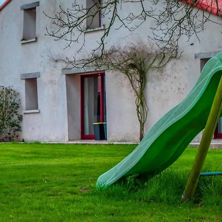 L'albatros A 15 Min Du Puy Du Fou Holiday home